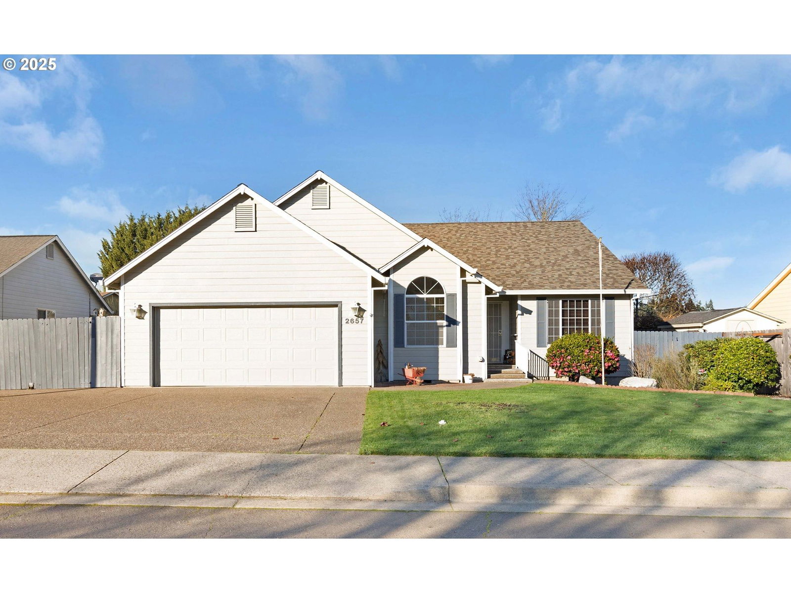 Primary listing photo, 2657 GREYFOX DR, Sutherlin, OR, 97479