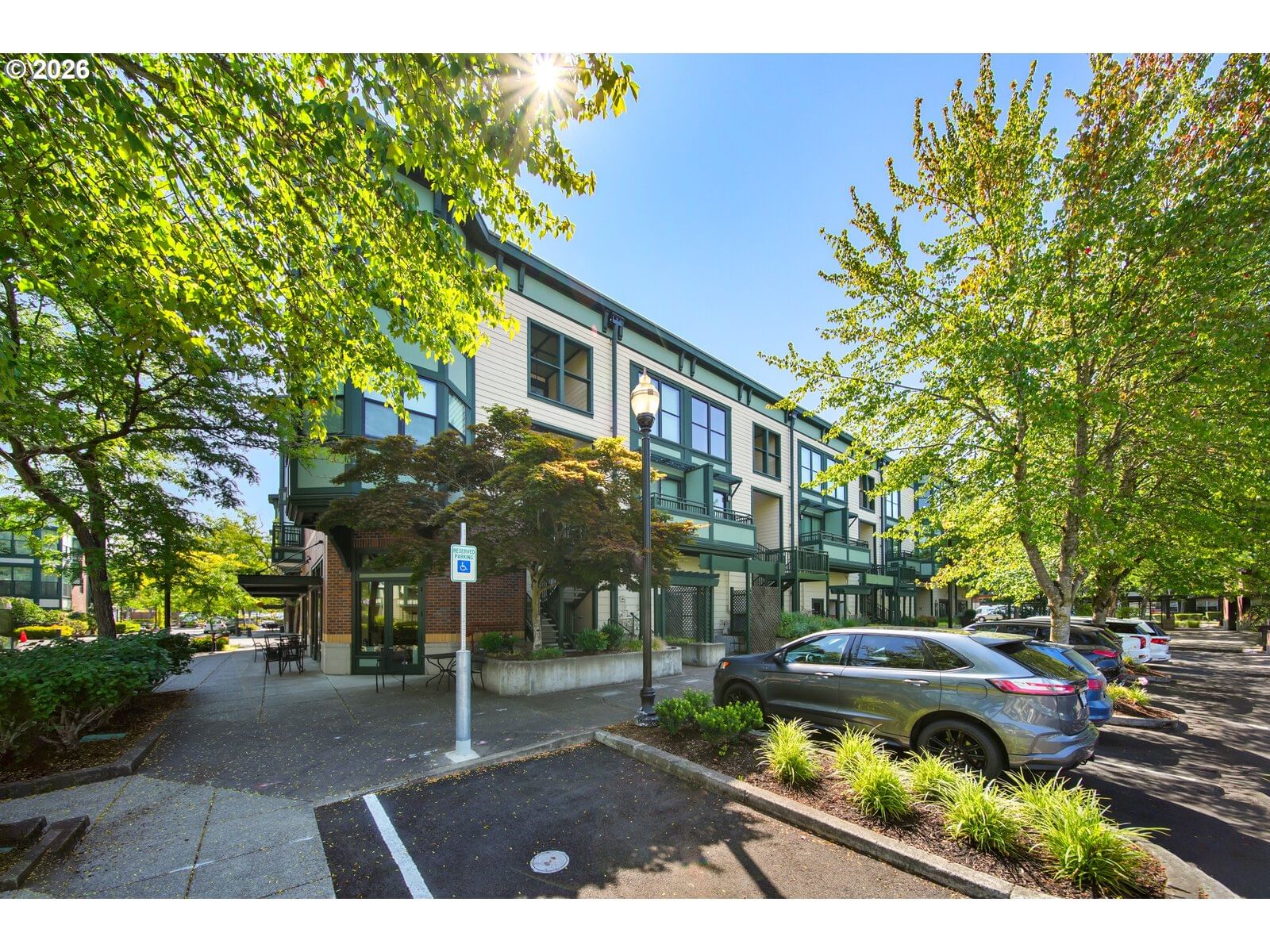 1371 NE ORENCO STATION PKWY #7