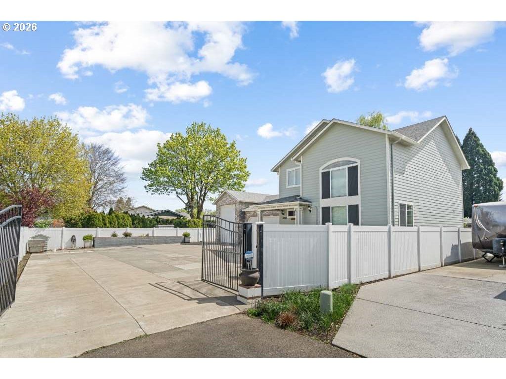 Primary listing photo, 4848 RICKS LN, Salem, OR, 97305
