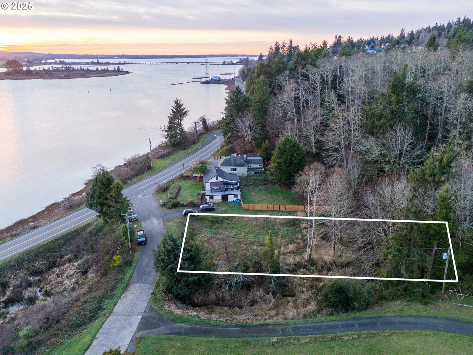 Listing photo 1 of 1