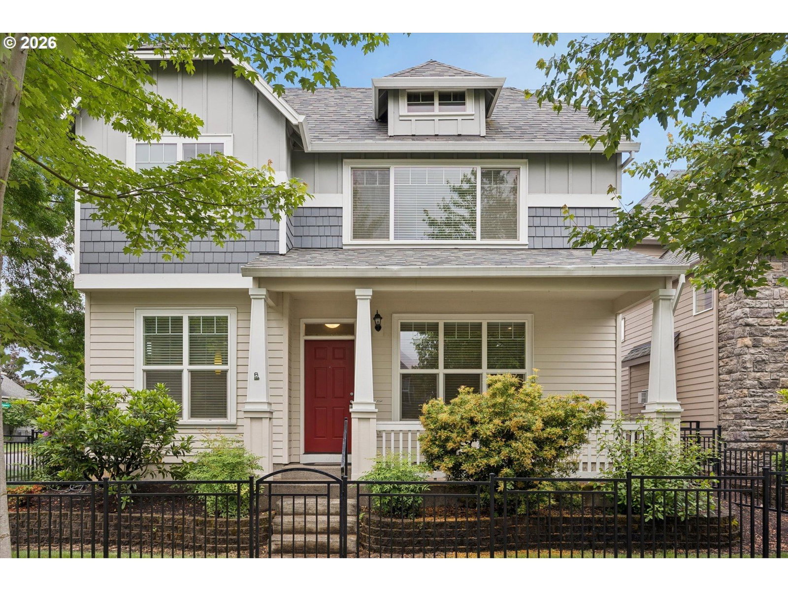 Listing photo 1 of 6