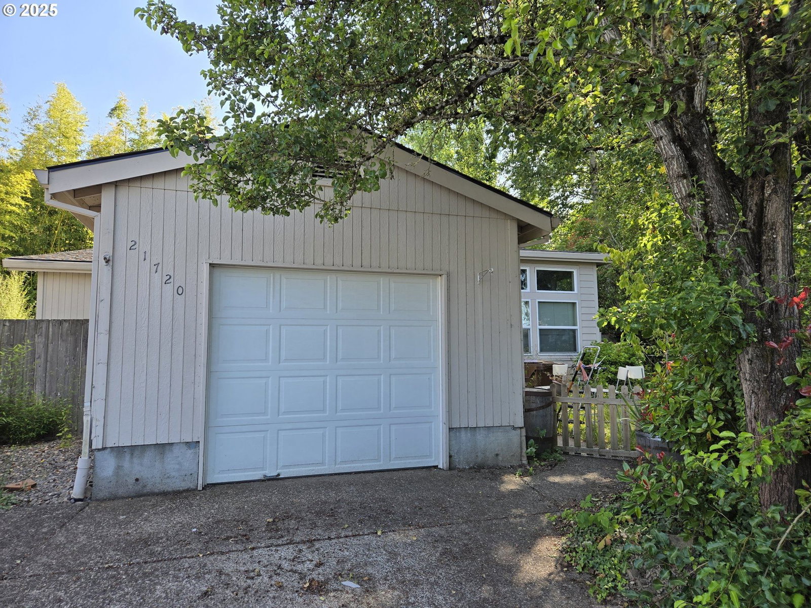 Listing photo 1 of 1