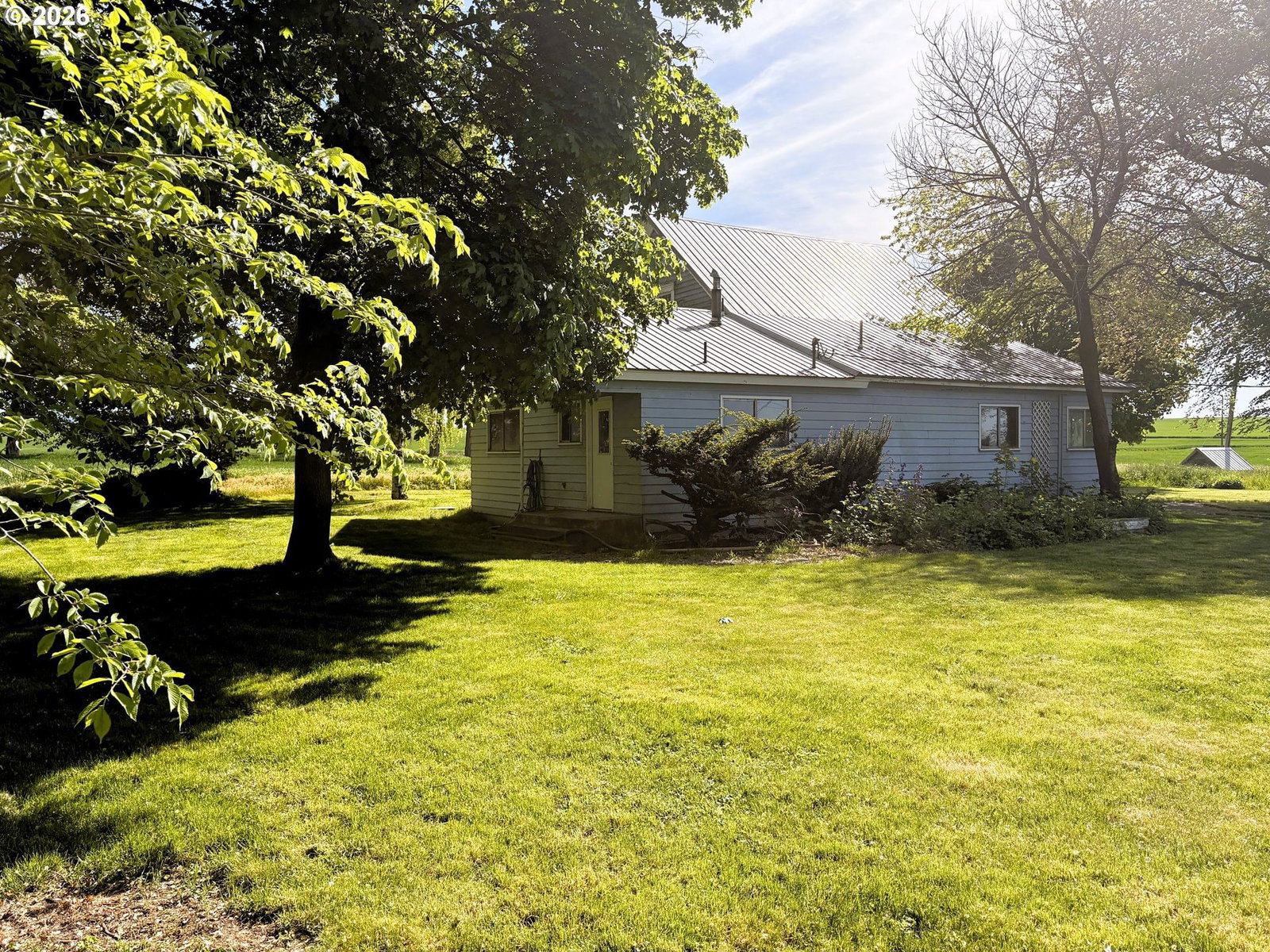 Listing photo 1 of 6