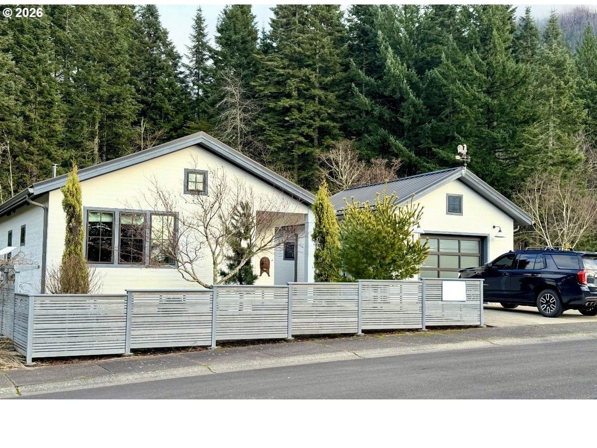 Listing photo 1 of 1