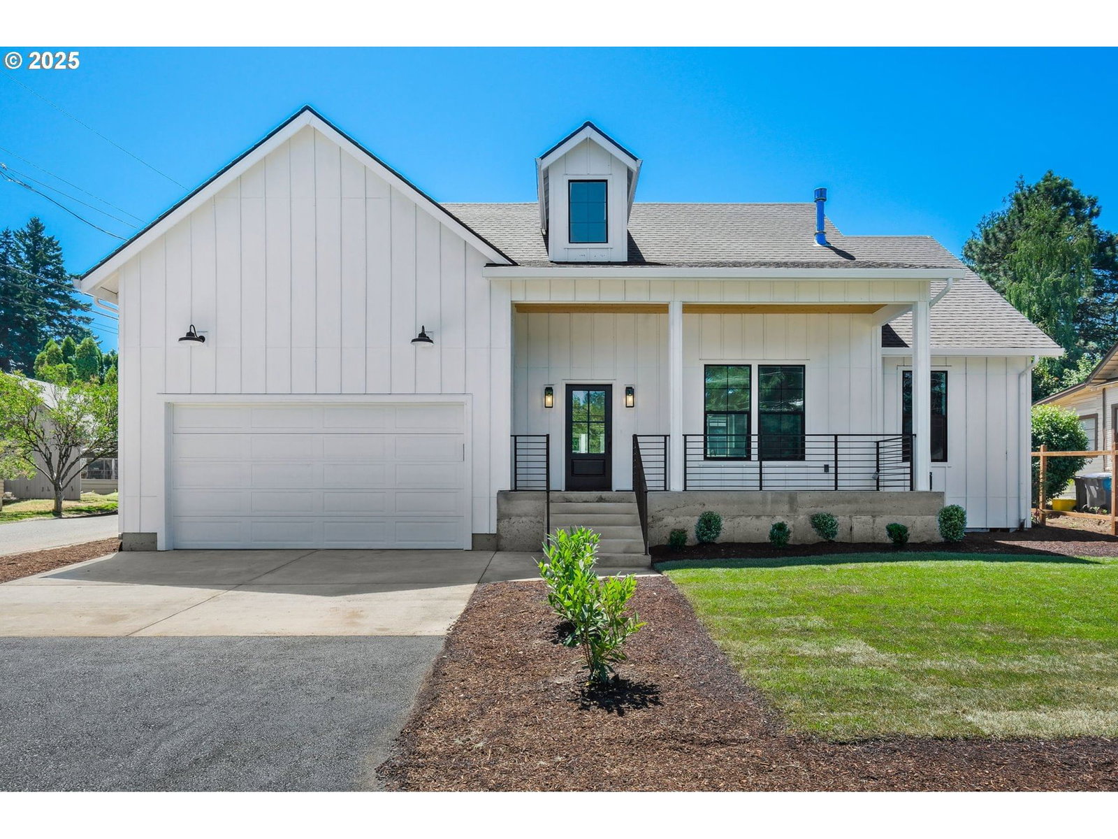 Primary listing photo, 10236 NE BEECH ST, Portland, OR, 97220