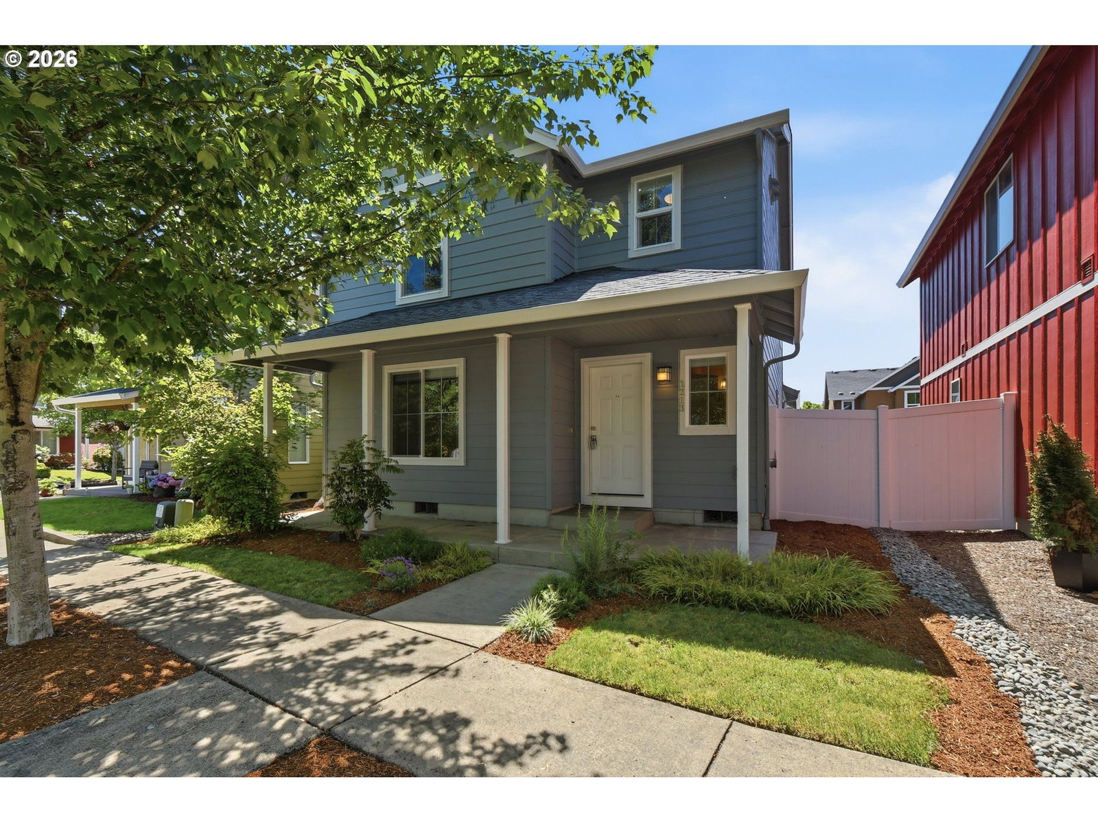 Listing photo 1 of 6
