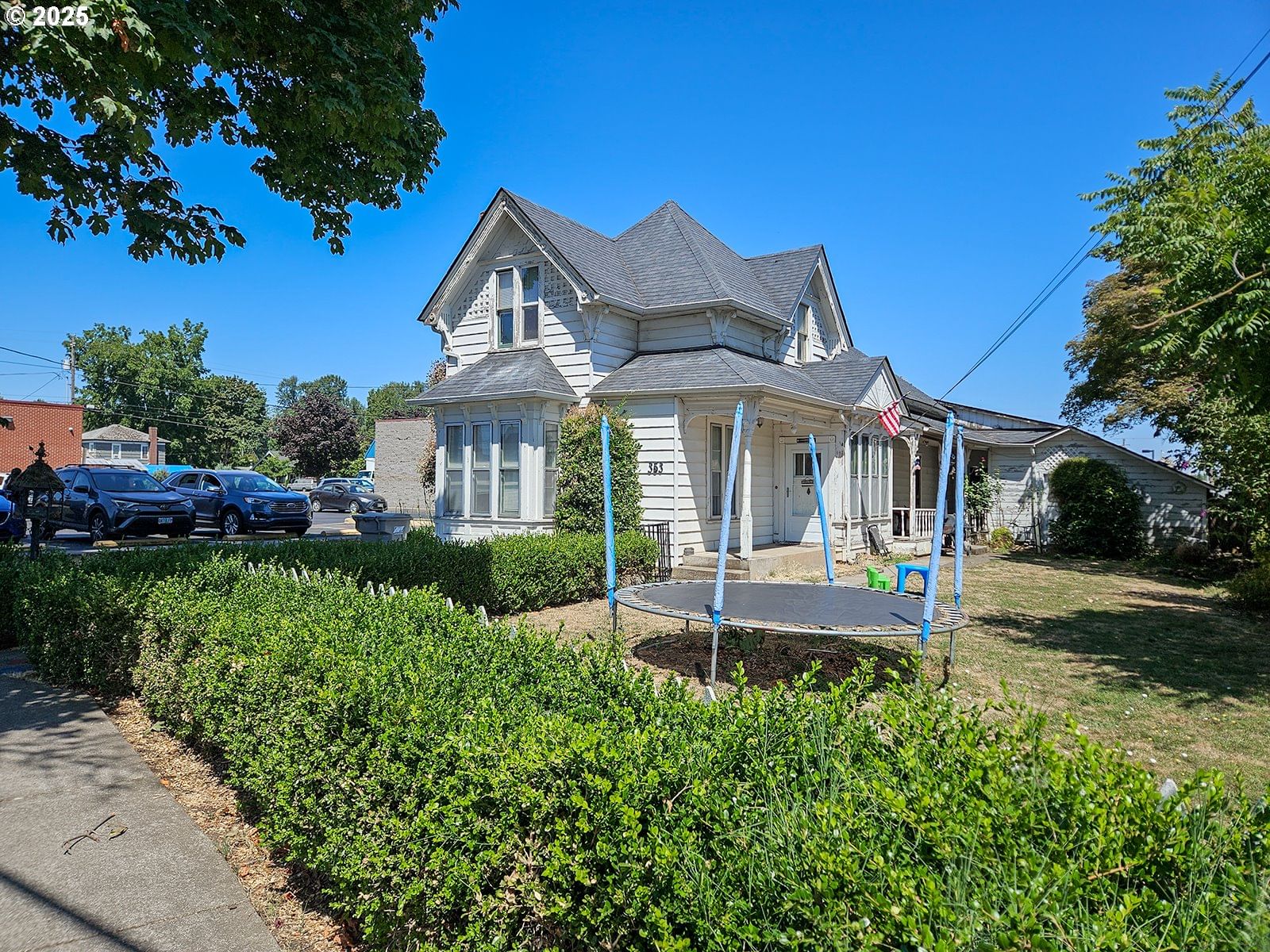 Listing photo 1 of 1
