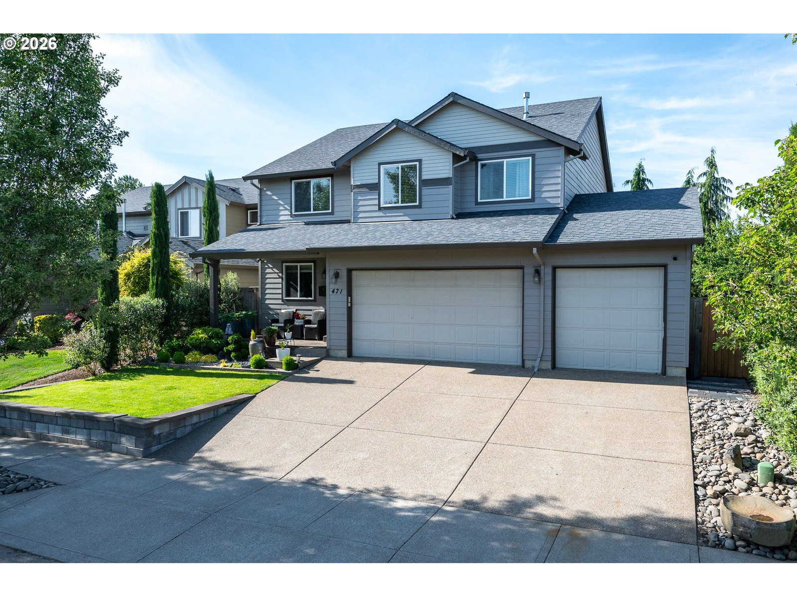 Listing photo 1 of 6