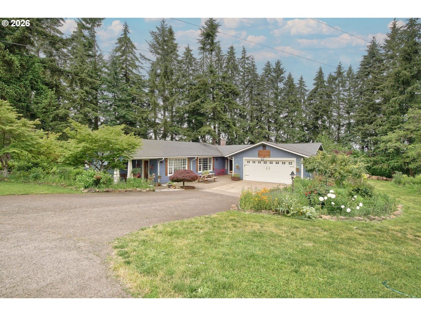 Listing photo 1 of 6