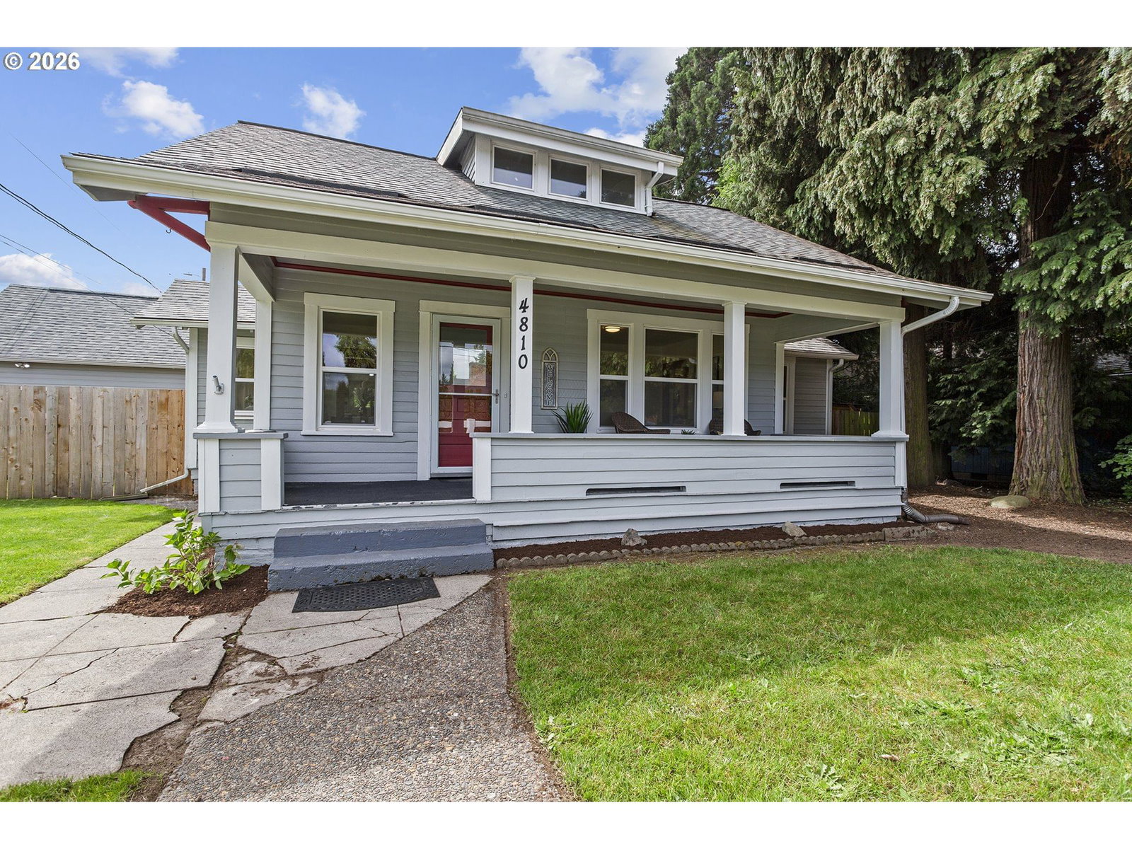 Listing photo 1 of 6
