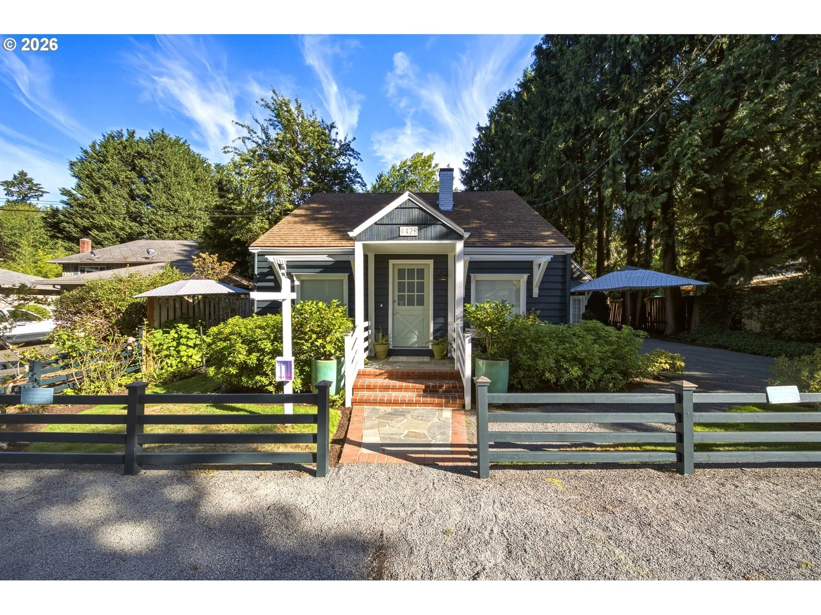 4428 SUNSET DR