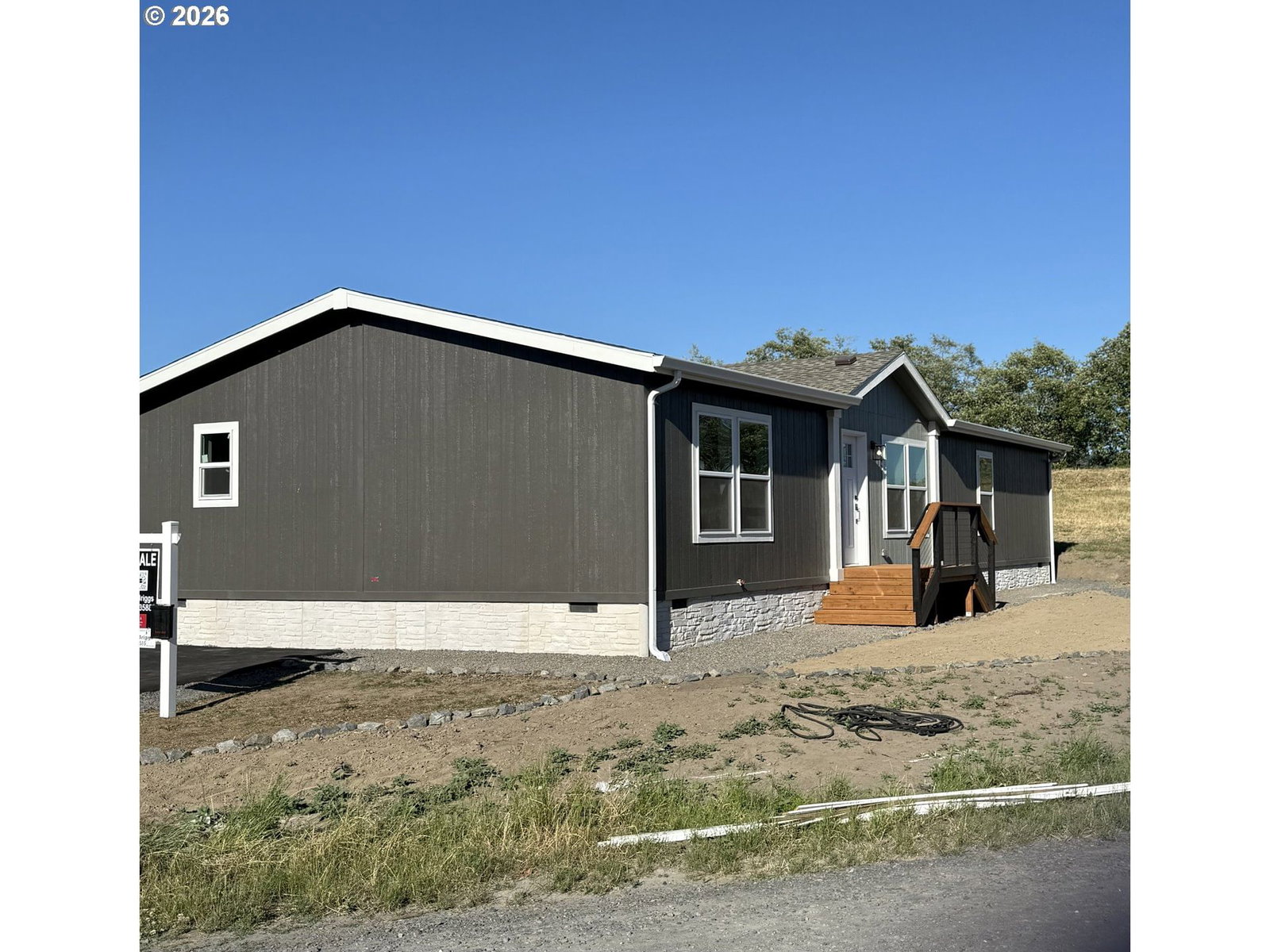1506 RIVER RD