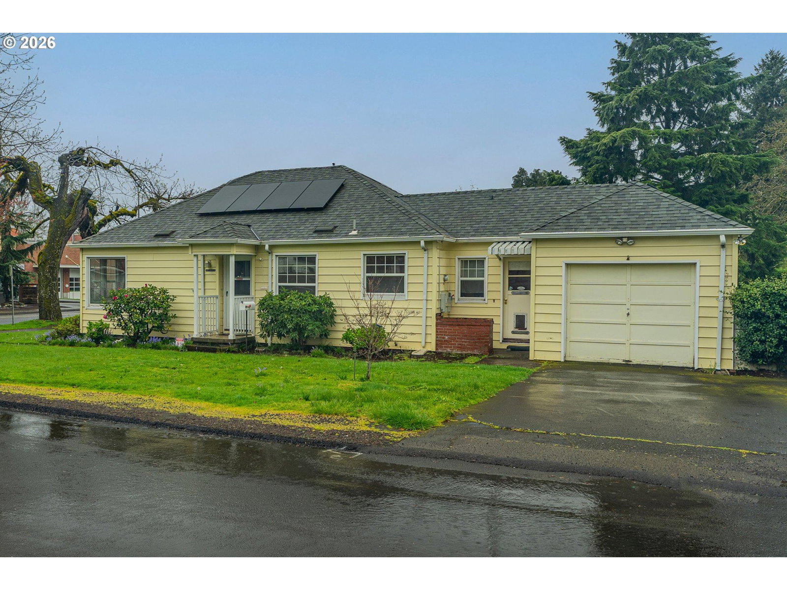 Primary listing photo, 3337 SE HARRISON ST, Milwaukie, OR, 97222