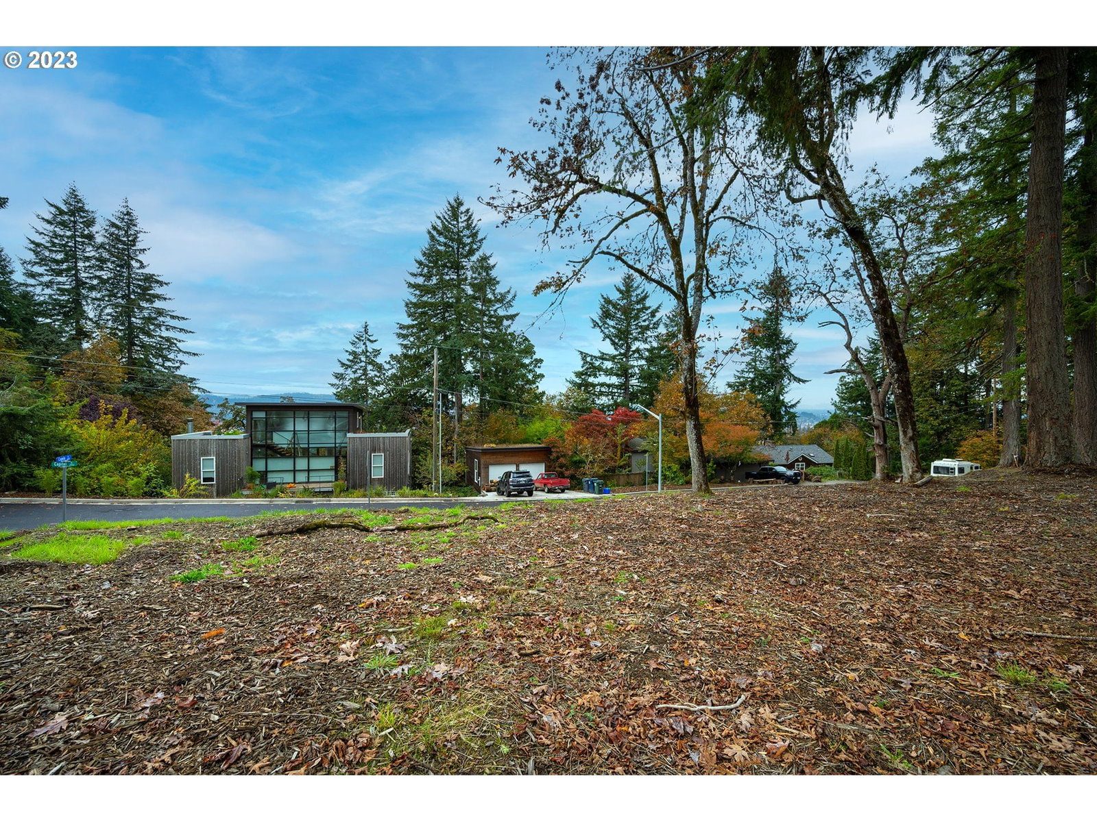 Listing photo 1 of 1