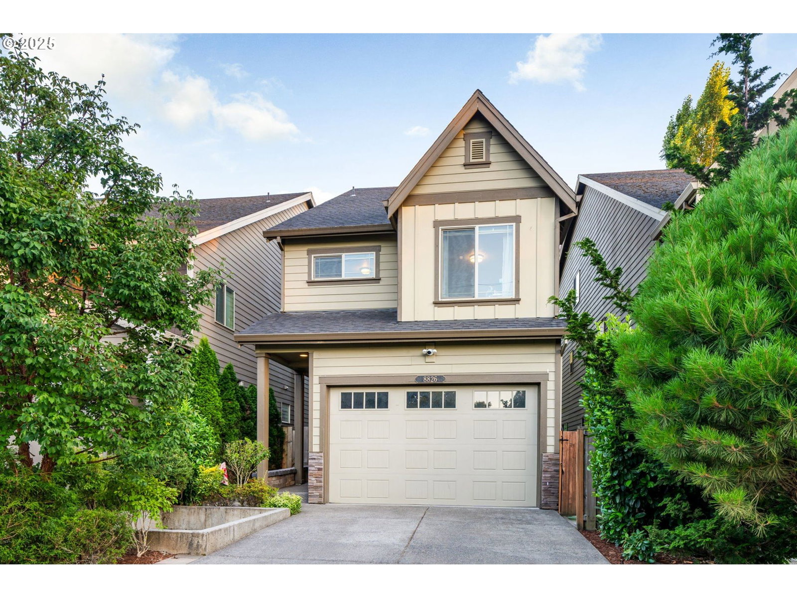 Primary listing photo, 8826 SW SPRUCE ST, Portland, OR, 97223