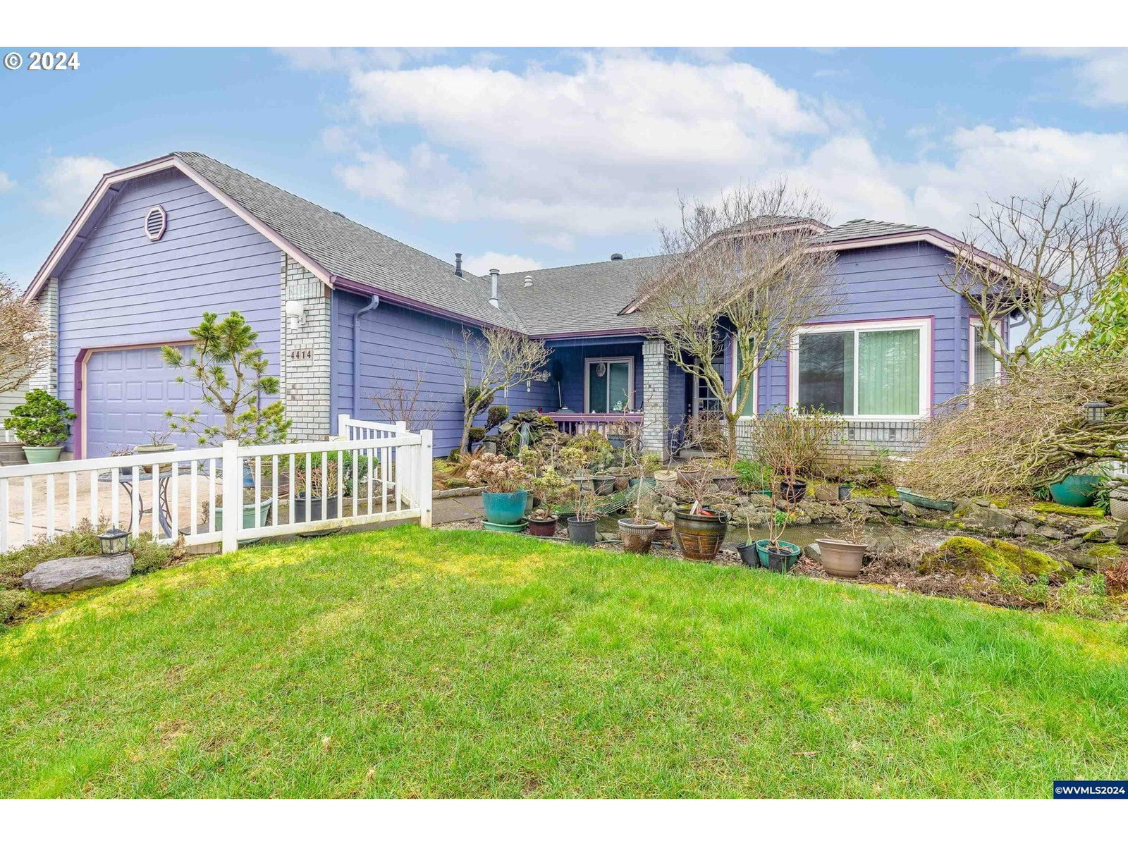 Listing photo 1 of 1