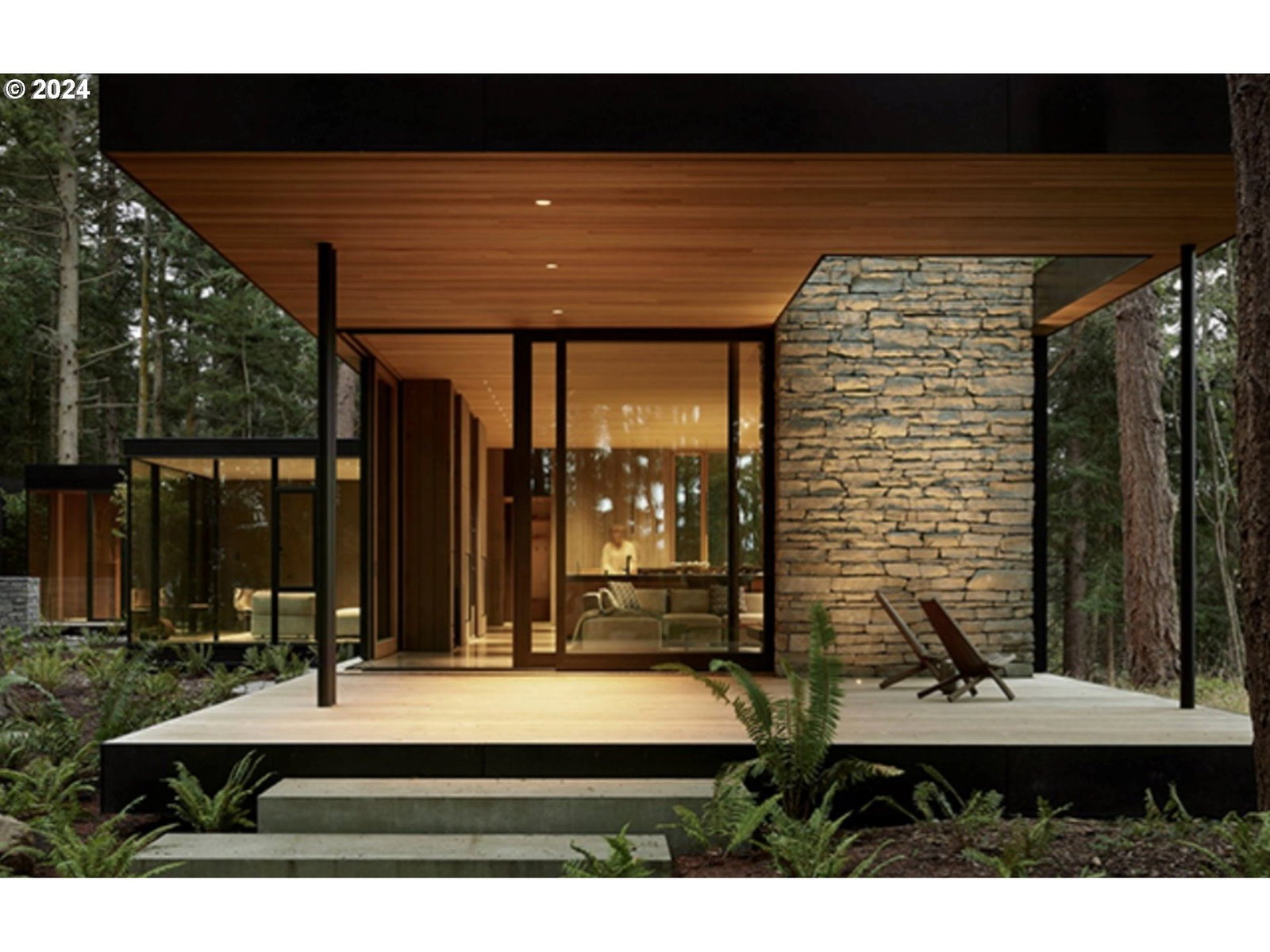 Listing photo 1 of 1