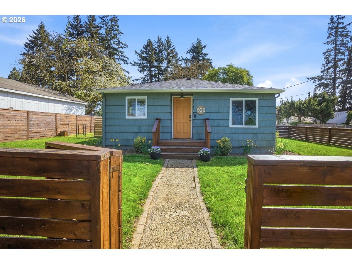 Primary listing photo, 622 111TH AVE, Portland, OR, 97216