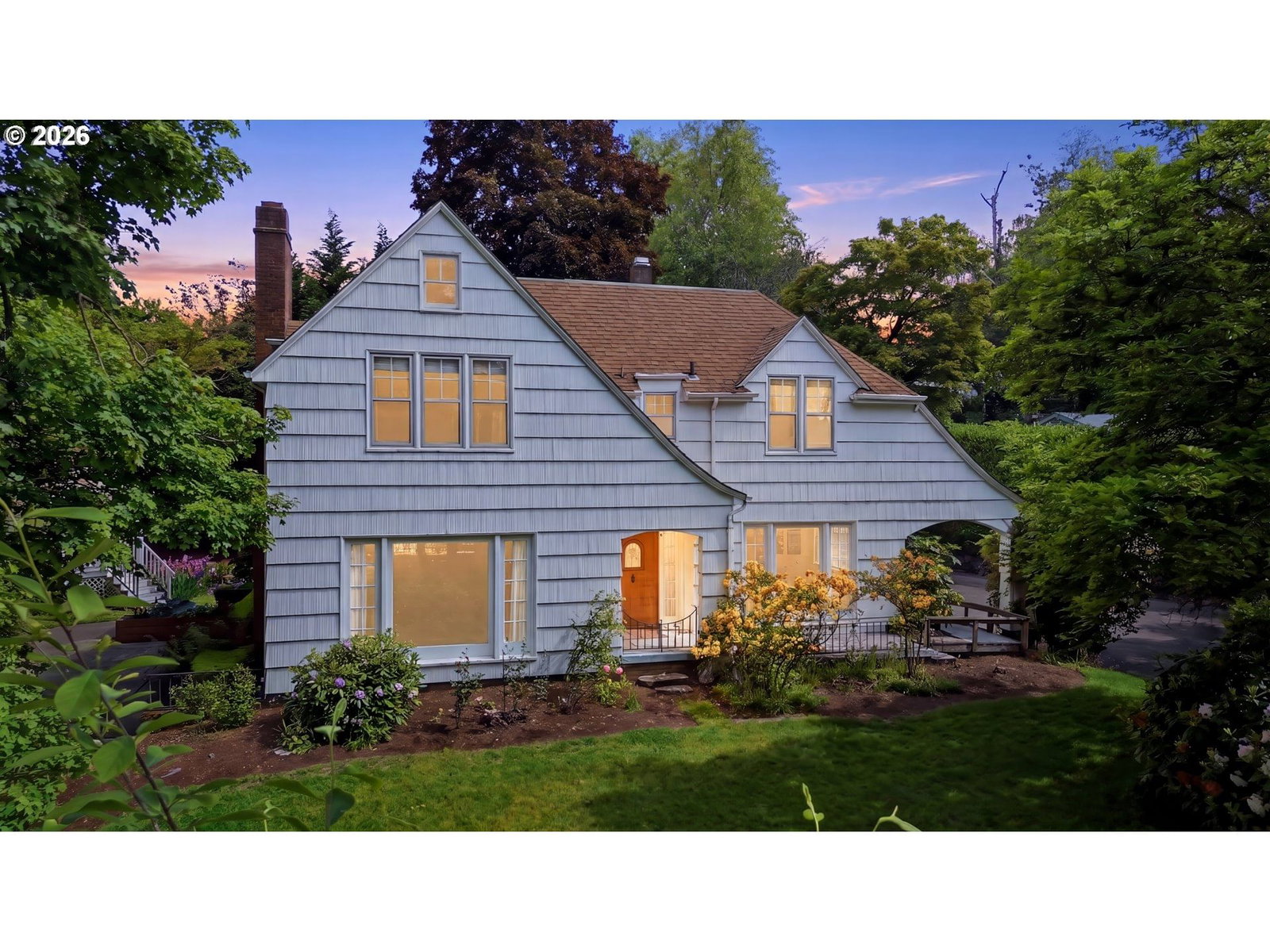Listing photo 1 of 6