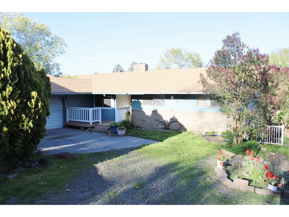 Listing photo 1 of 1