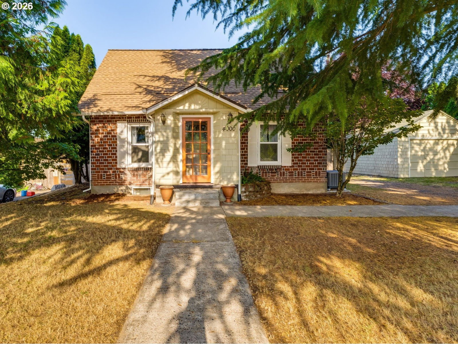 4000 NE 54TH AVE