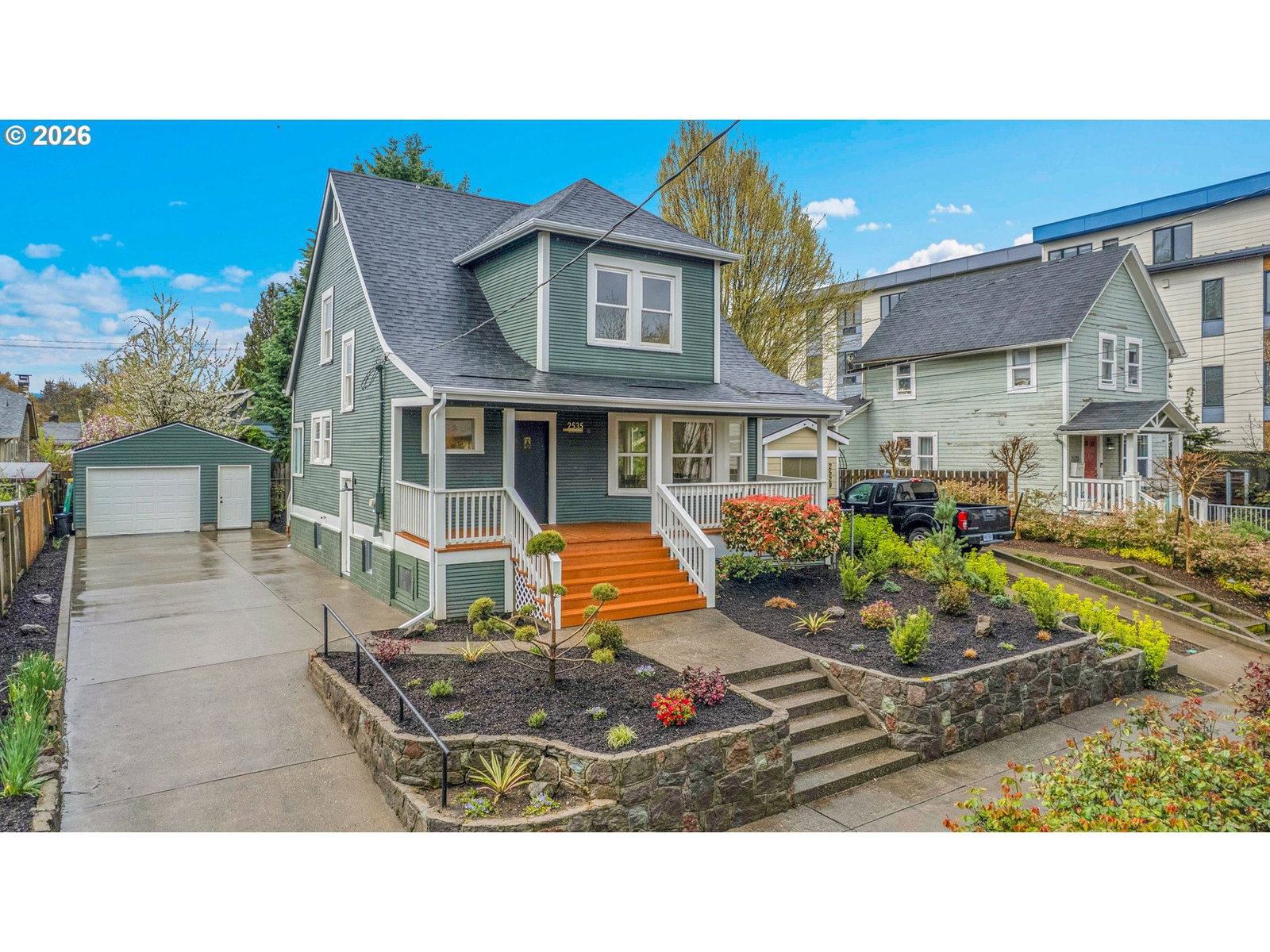 Primary listing photo, 2535 SE 32ND AVE, Portland, OR, 97202