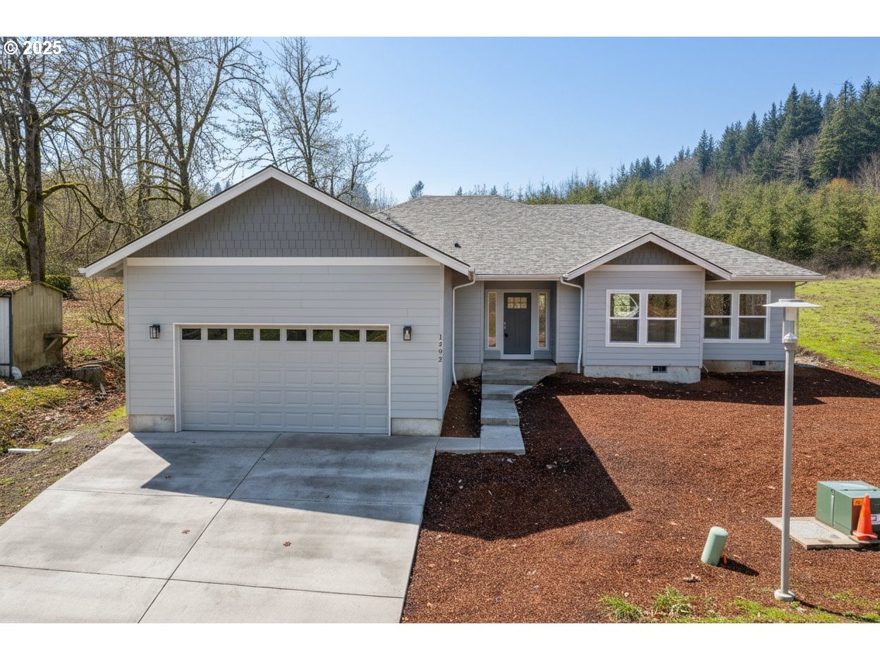 Primary listing photo, 1492 STRAWBERRY, Sweet Home, OR, 97386
