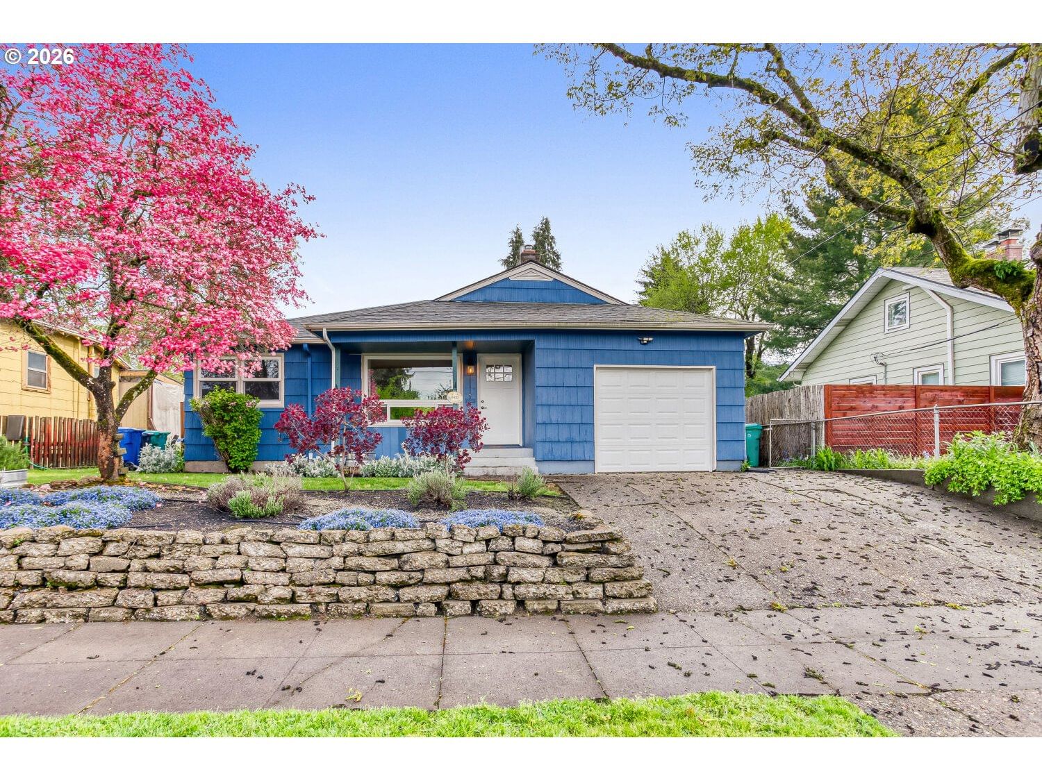 Primary listing photo, 6433 N YALE ST, Portland, OR, 97203