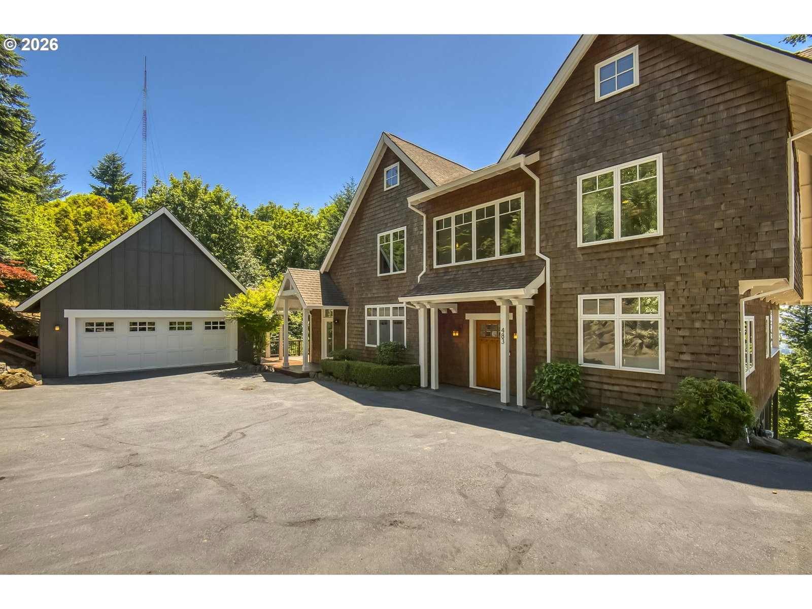 483 NW SKYLINE CREST RD