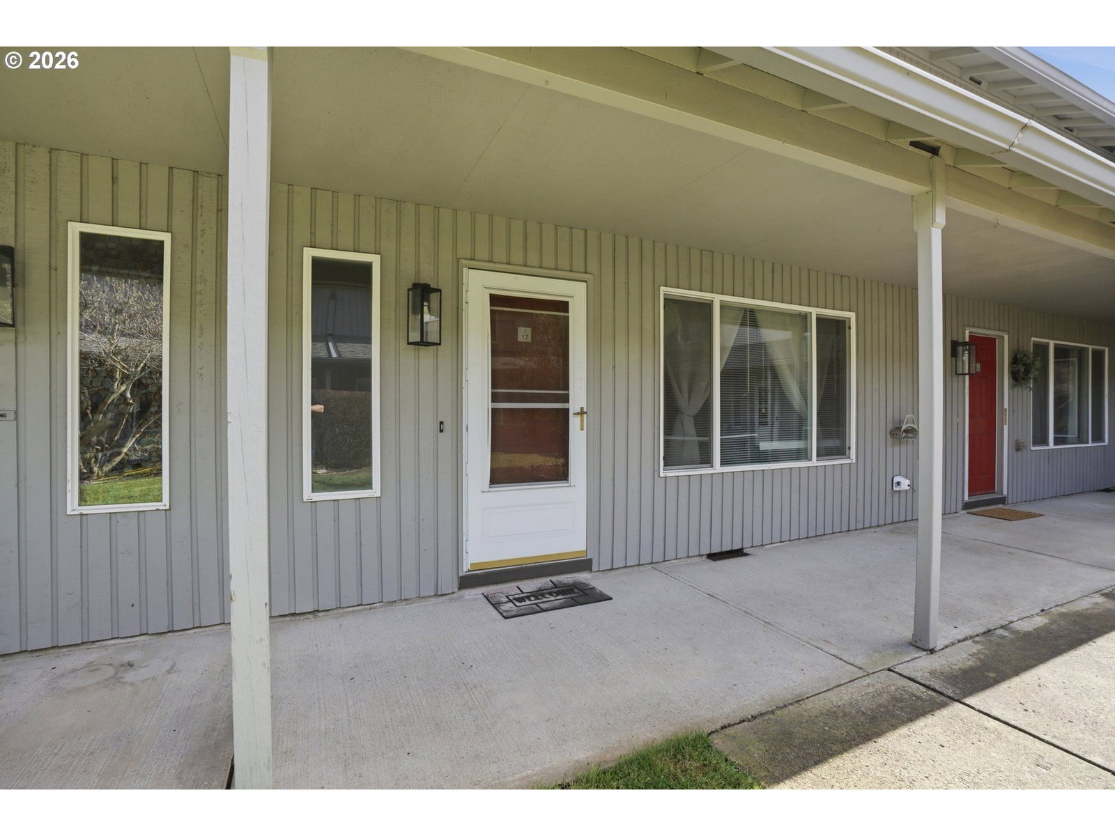 5304 NE 84TH LOOP #D17