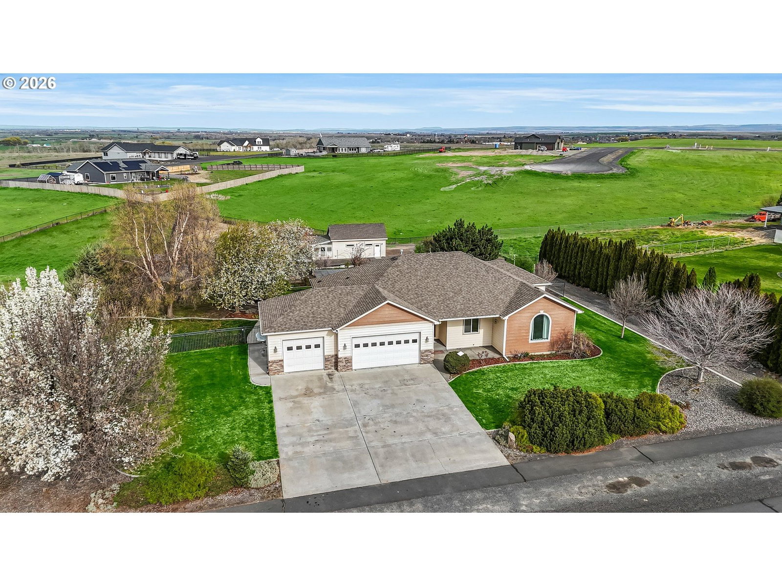 Primary listing photo, 77286 JOYCE WAY, Echo, OR, 97826