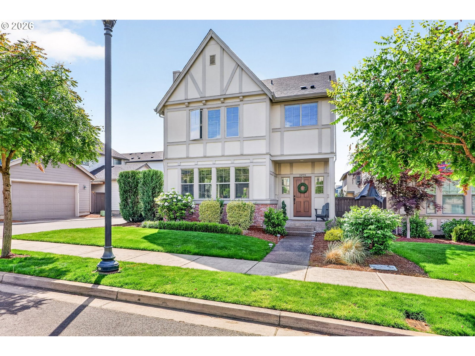 Listing photo 1 of 6