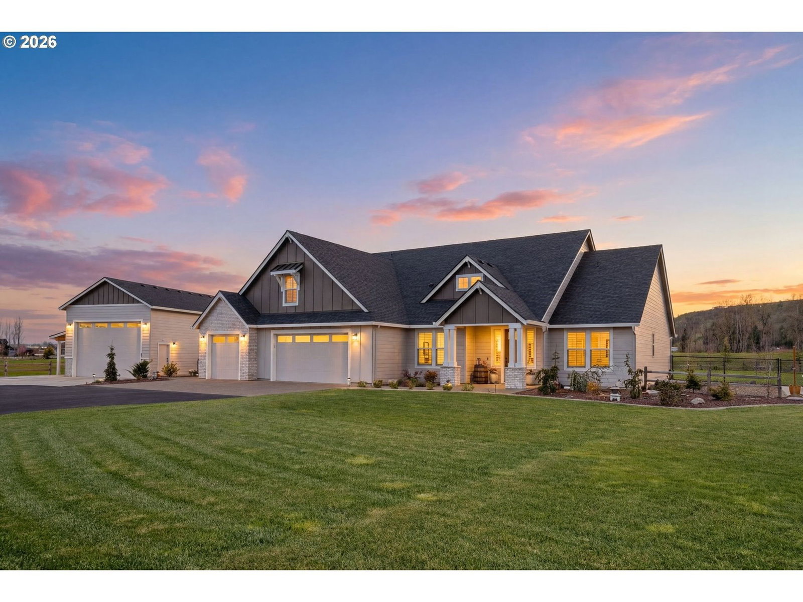 136 KLAZINA CT