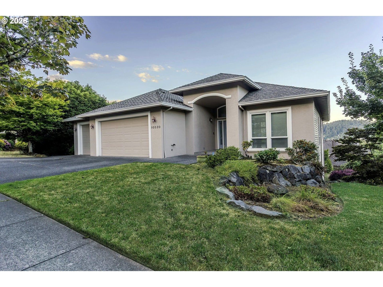 10520 SE ISAAC DR