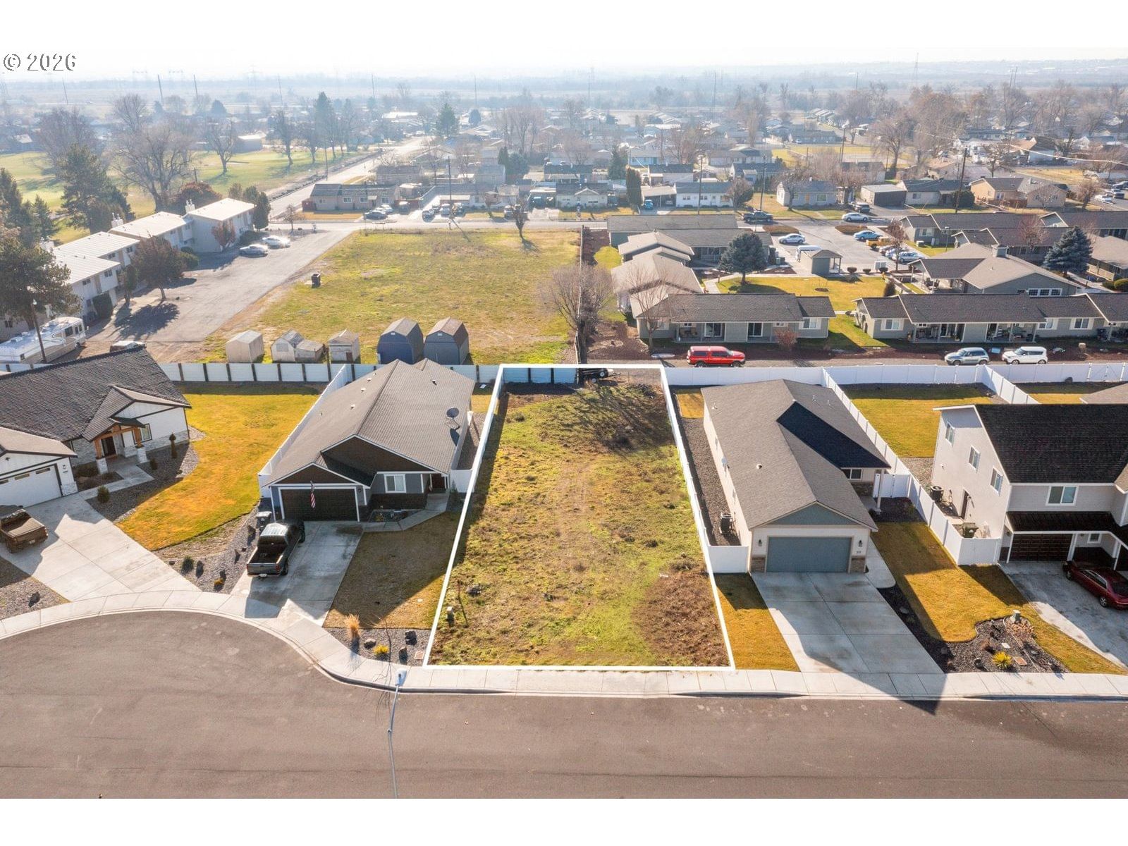 Primary listing photo, 313 RIVERWOOD CT, Umatilla, OR, 97882