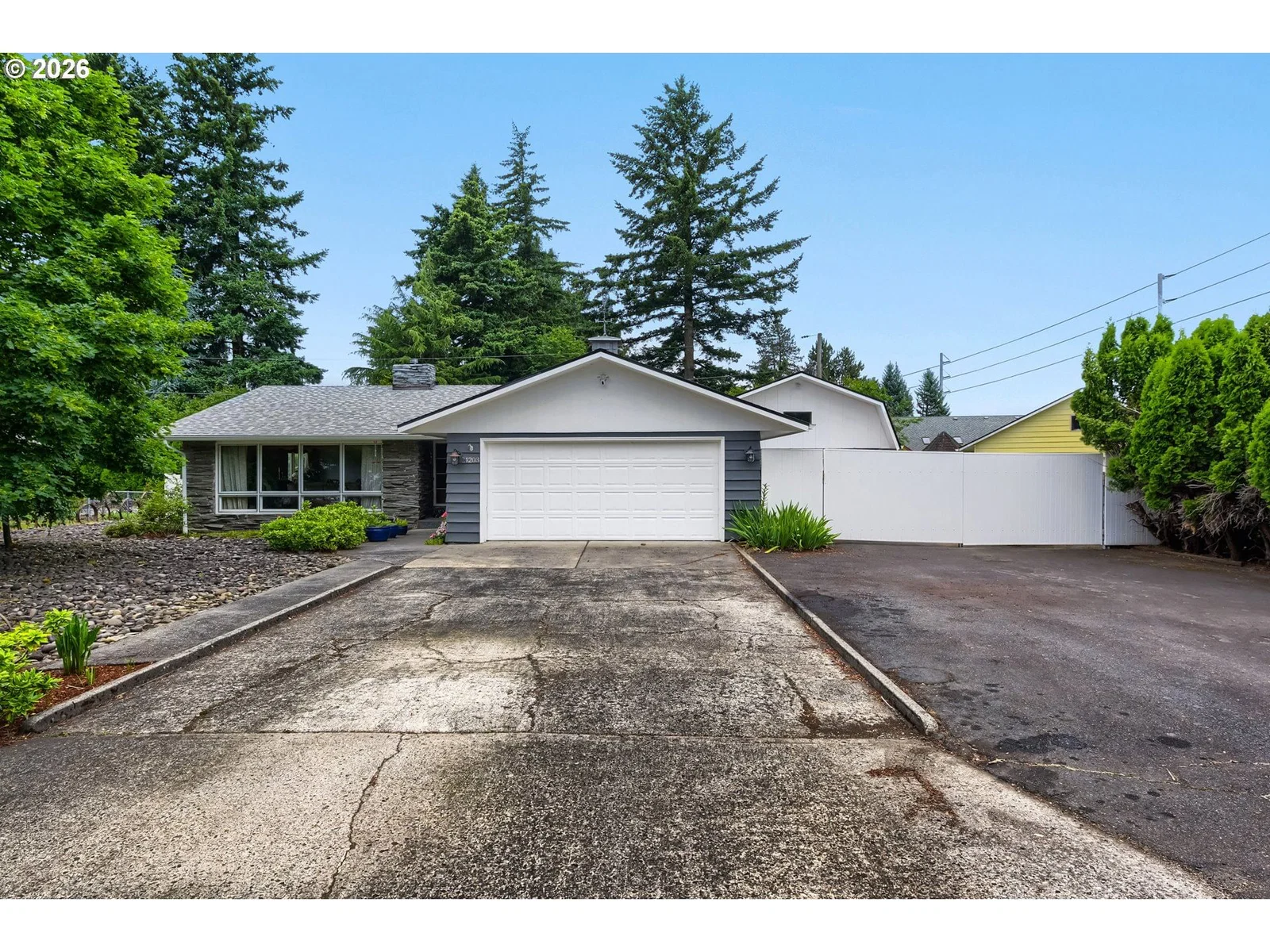 24203 NE OREGON ST