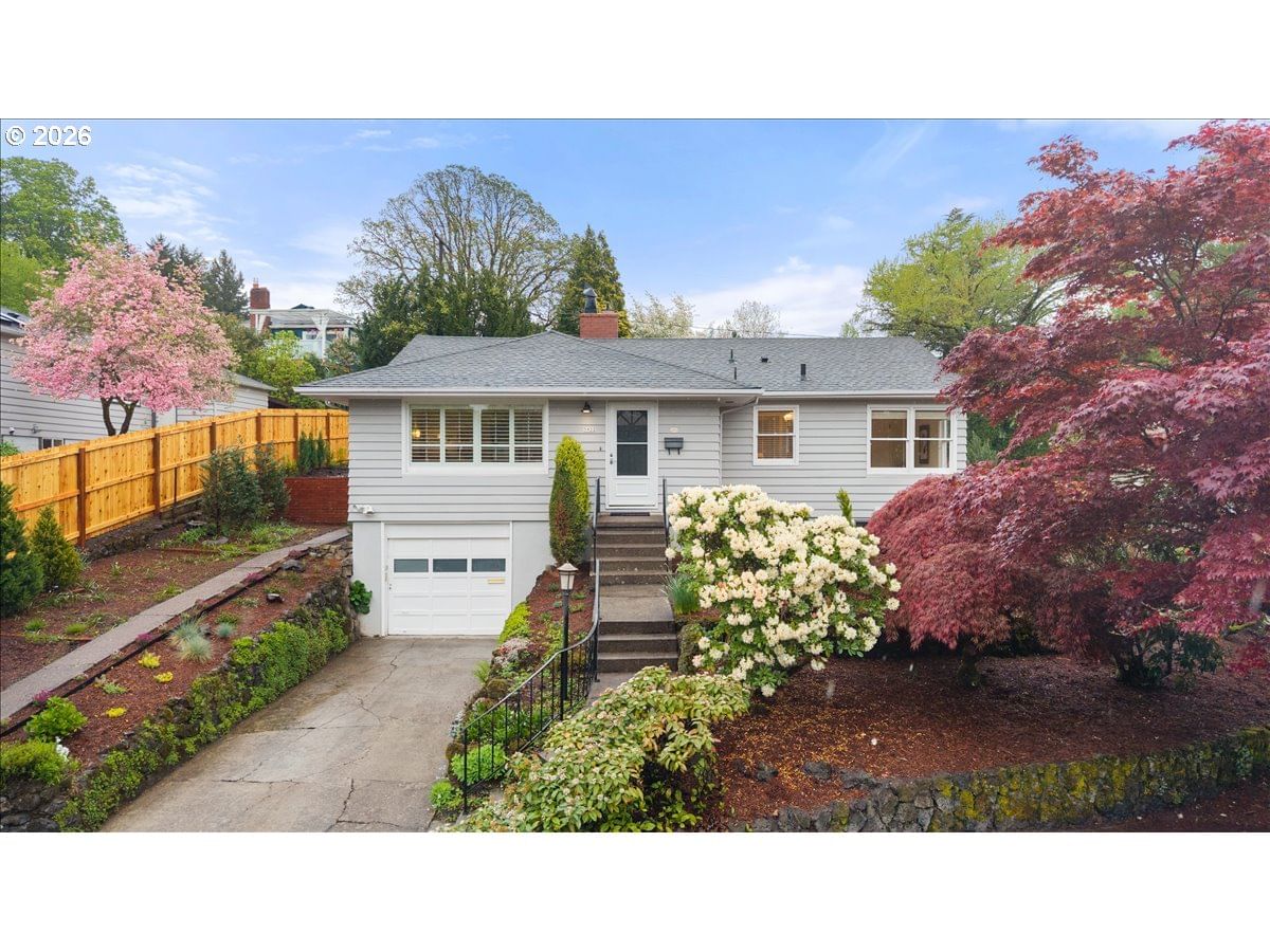 Primary listing photo, 5922 SW 47TH AVE, Portland, OR, 97221