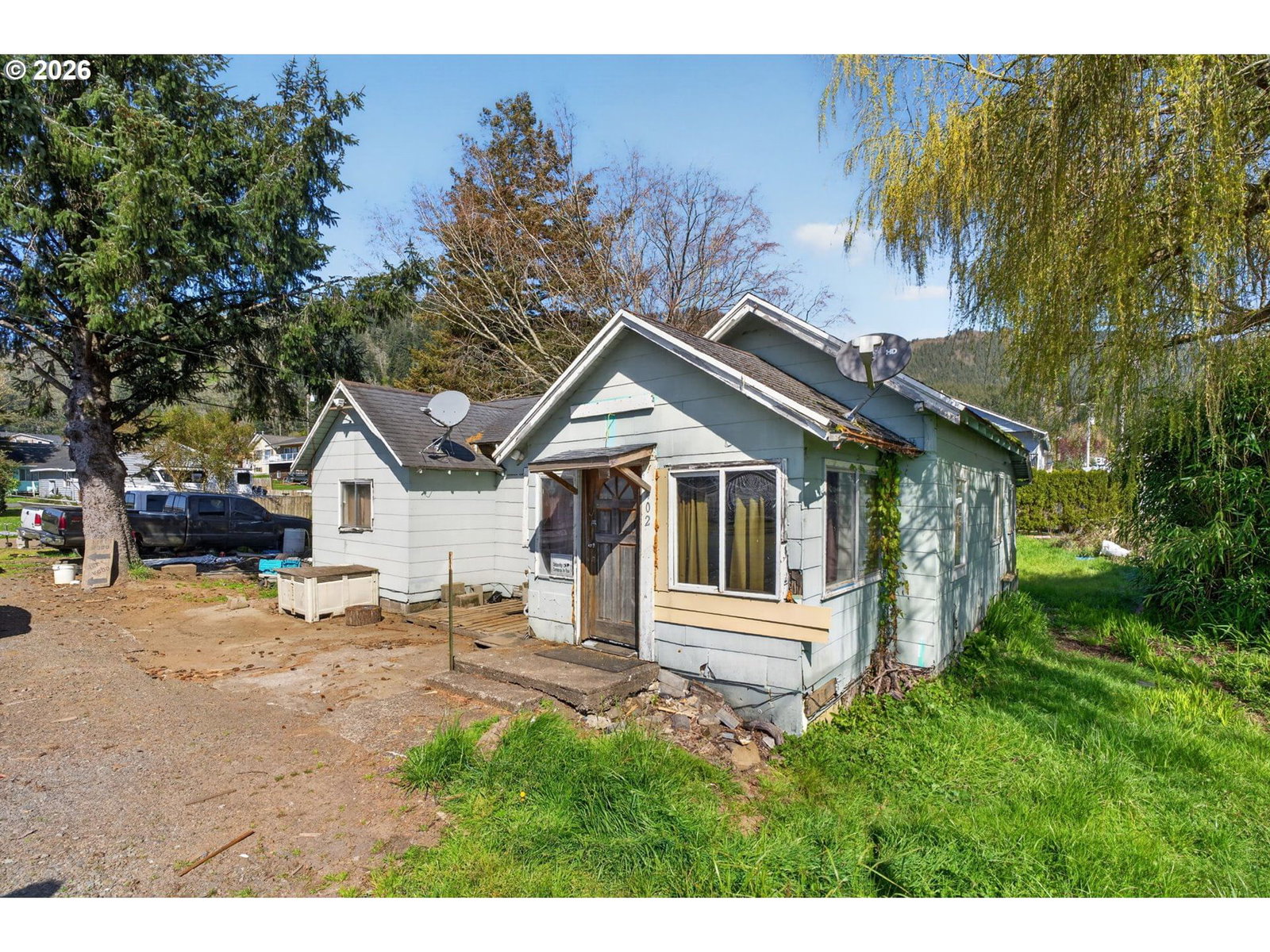 Listing photo 1 of 6