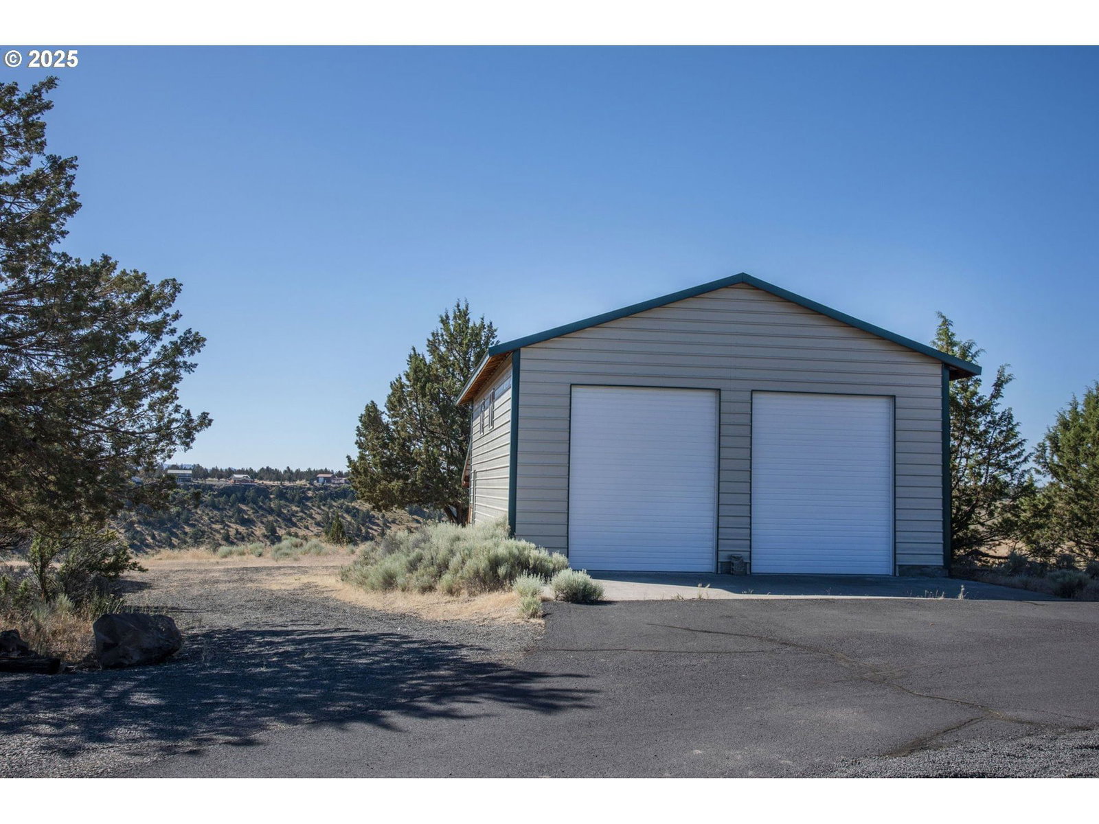 Listing photo 1 of 1
