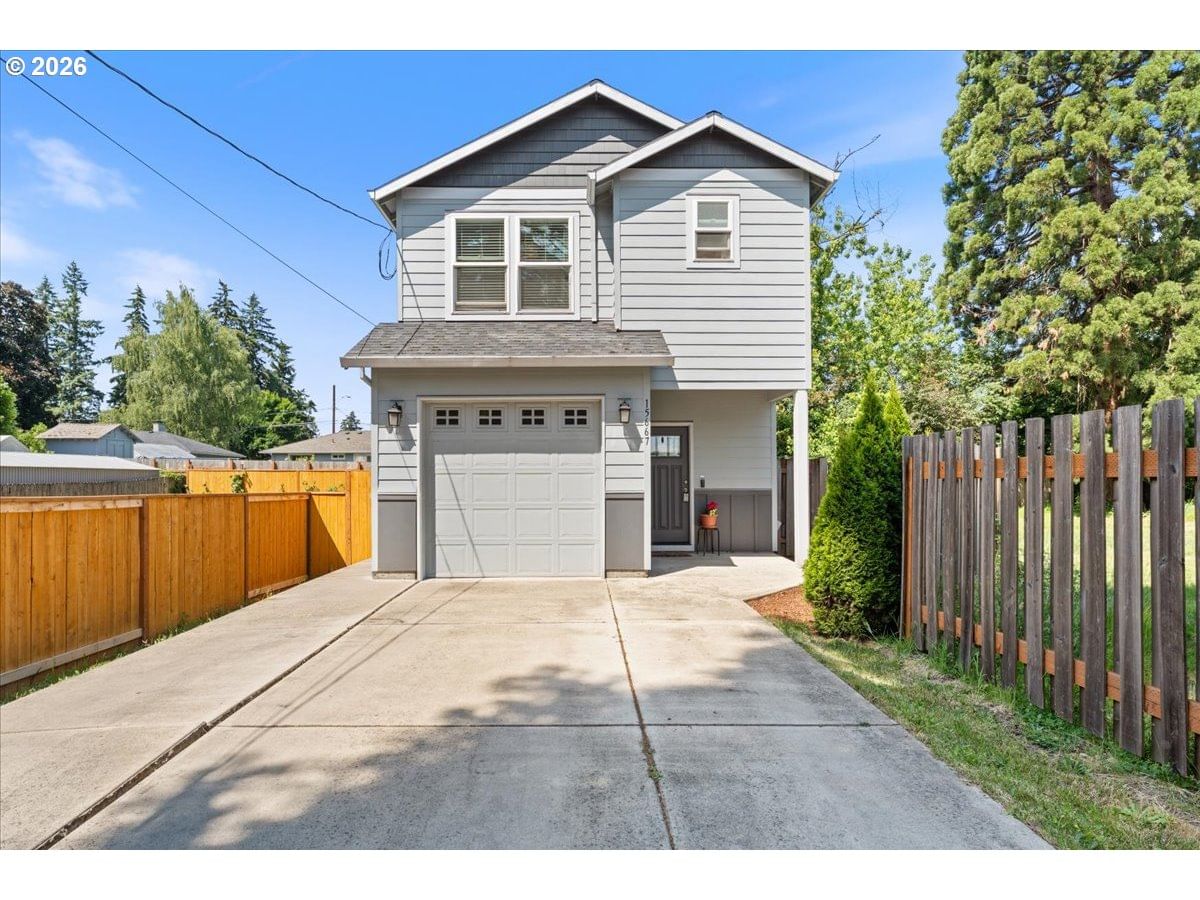 15667 SE RAINIER AVE