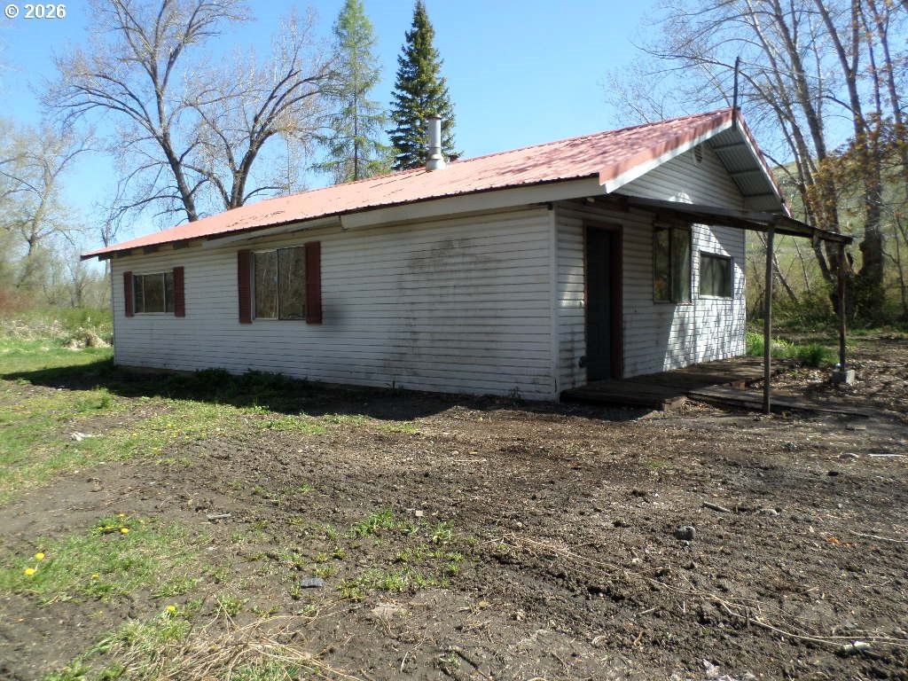 Listing photo 1 of 6