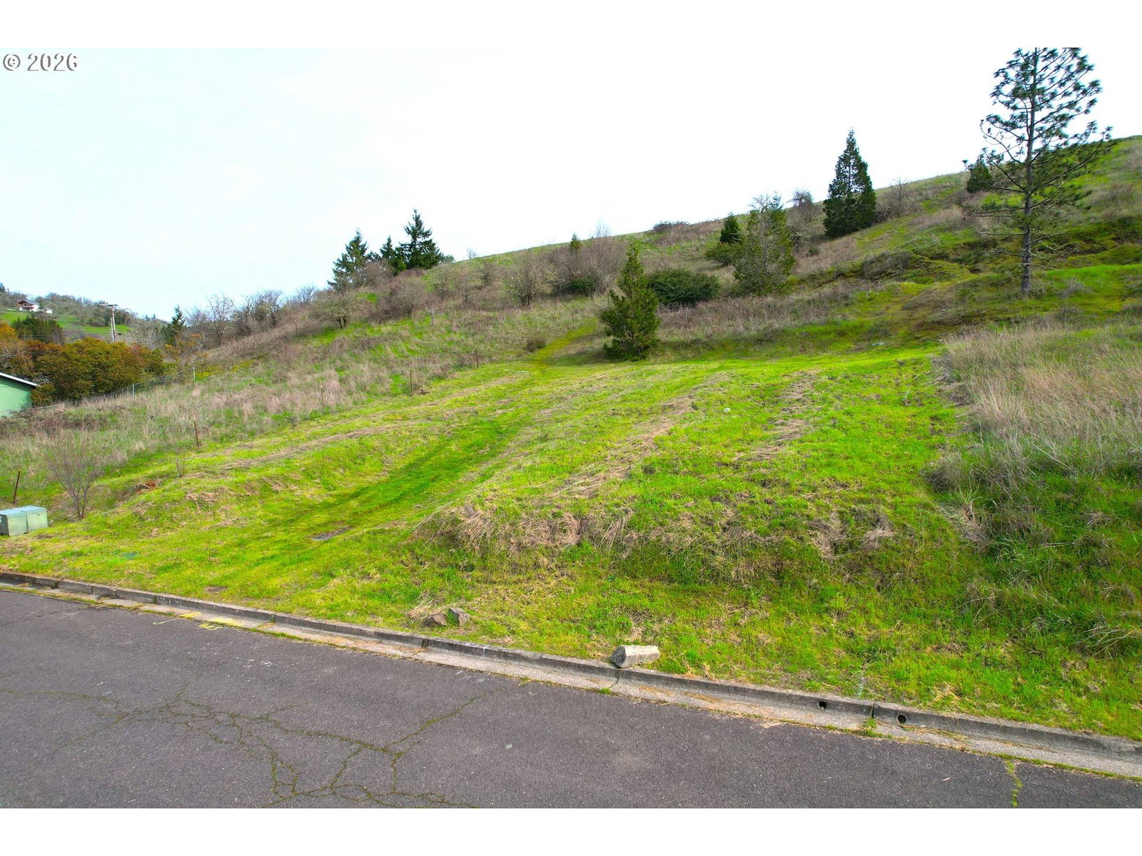 Primary listing photo, 195 SANDY TER, Myrtle Creek, OR, 97457