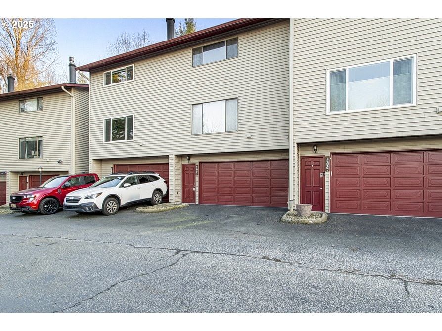 Listing photo 1 of 1
