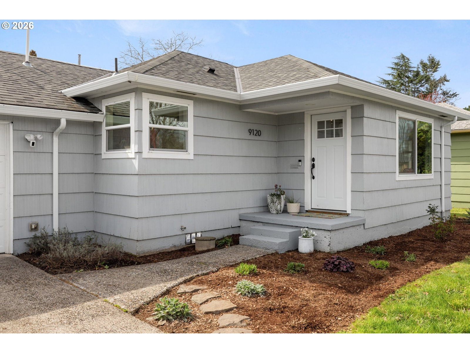 Primary listing photo, 9120 SE MARKET ST, Portland, OR, 97216