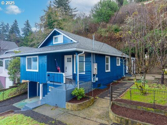 Primary listing photo, 428 ELM AVE, Reedsport, OR, 97467