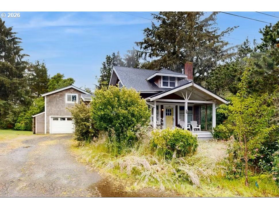 Listing photo 1 of 6
