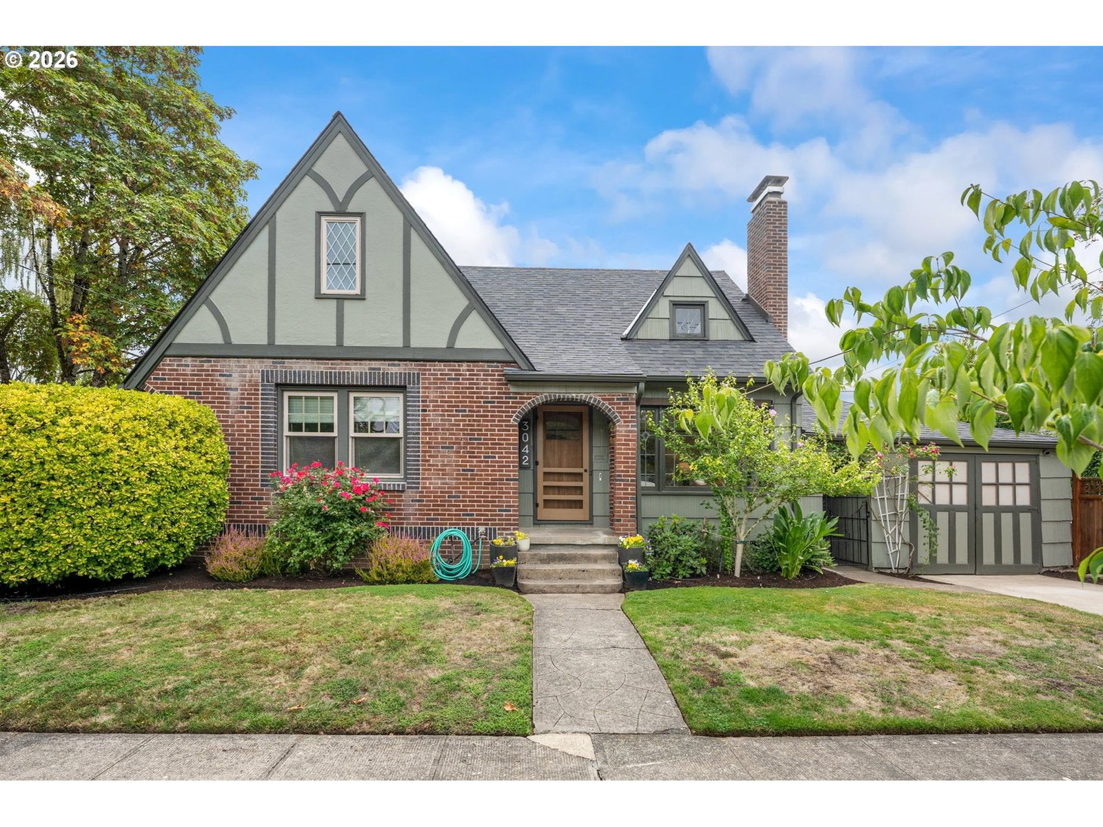 3042 NE 30TH AVE