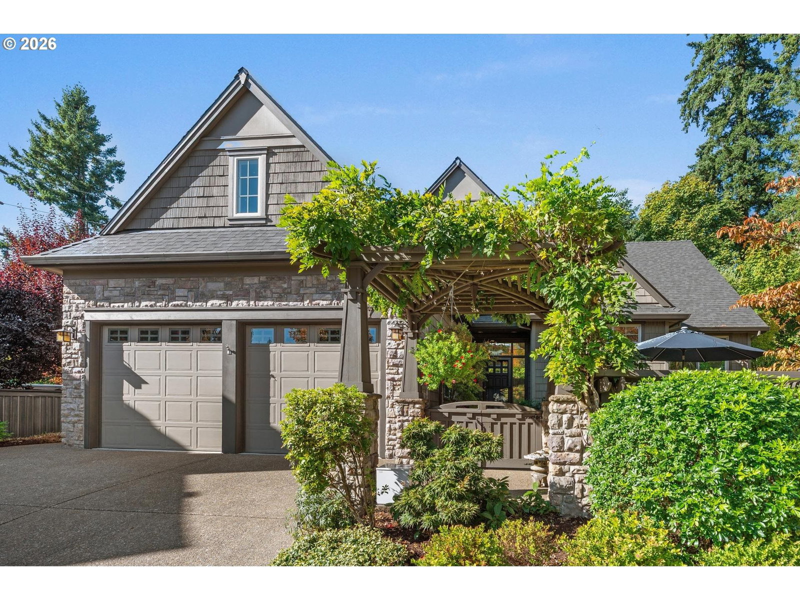 Primary listing photo, 4217 SW 64TH CT, Portland, OR, 97221