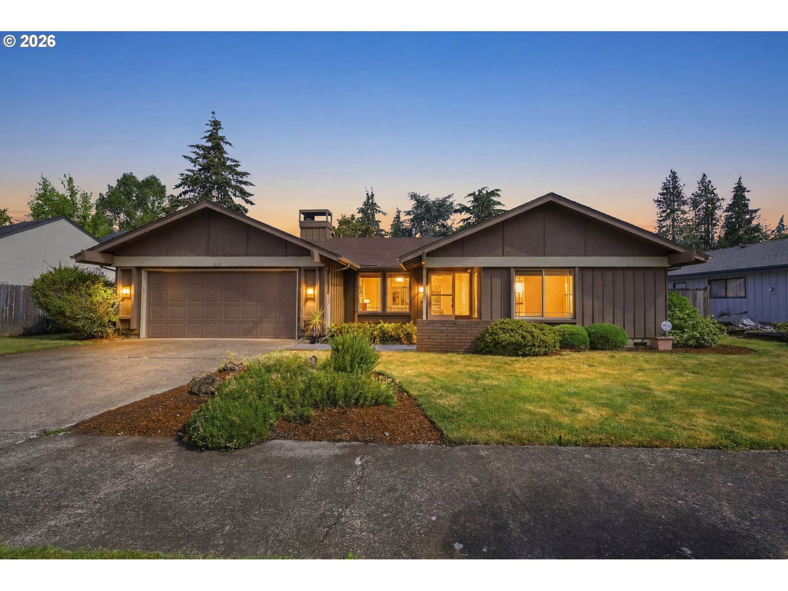 Listing photo 1 of 6