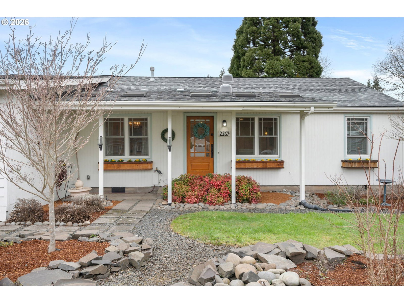 Primary listing photo, 2267 WILLONA DR, Eugene, OR, 97408